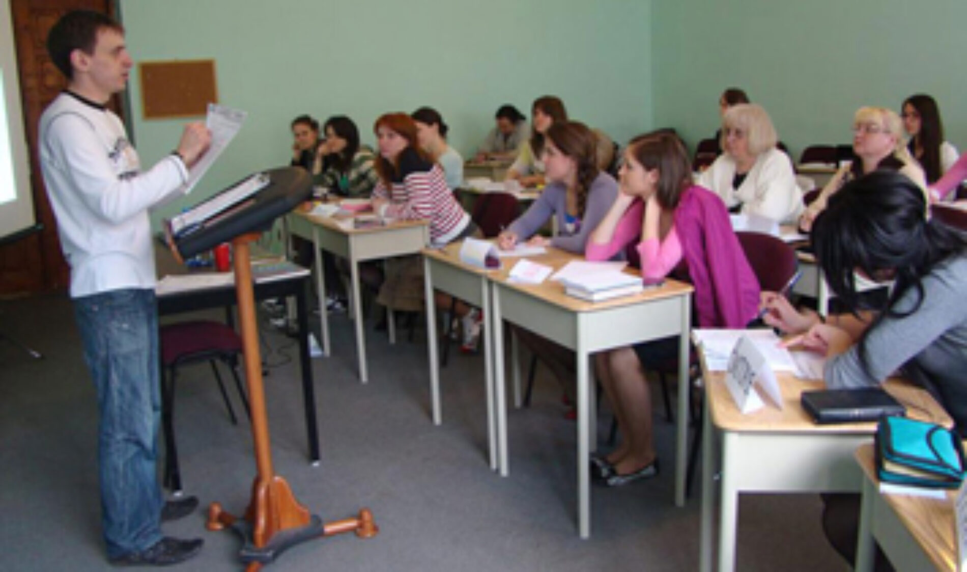 «Агапівці» — це люди, покликані змінювати життя дітей-сиріт»