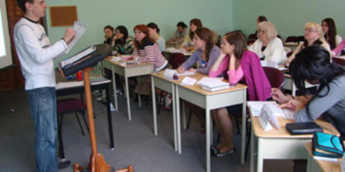 «Агапівці» — це люди, покликані змінювати життя дітей-сиріт»