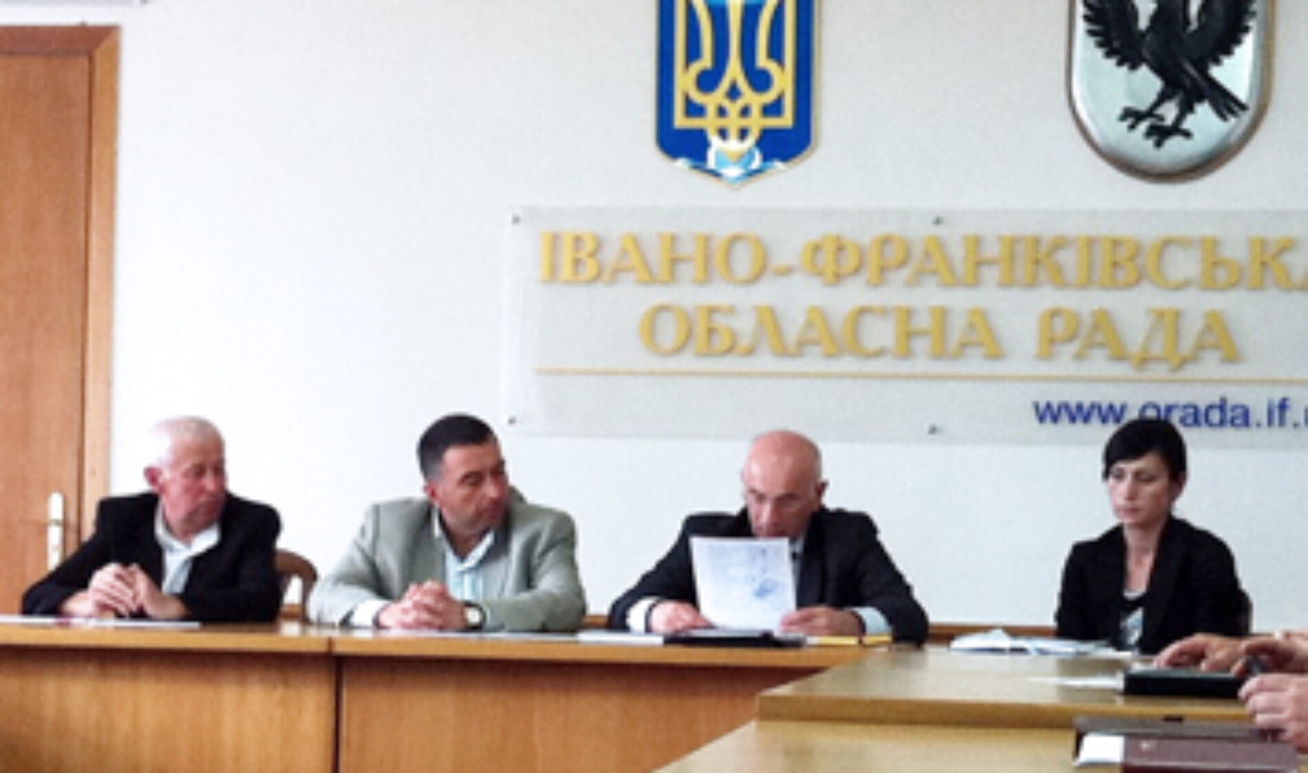 Відбулася зустріч голови НЕК України Василя Костицького з представниками релігійних та громадських організацій Івано-Франківська