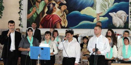 Церкві в Світловодську – чверть століття
