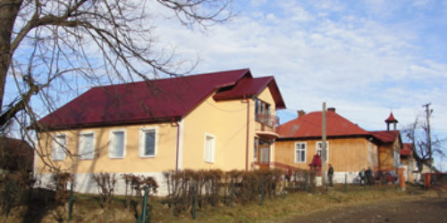 На Івано-Франківщині, в селі Красному, відкрито новий дім молитви