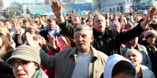 Молитовне віче об’єднало сотні євангельських церков (ВІДЕО)