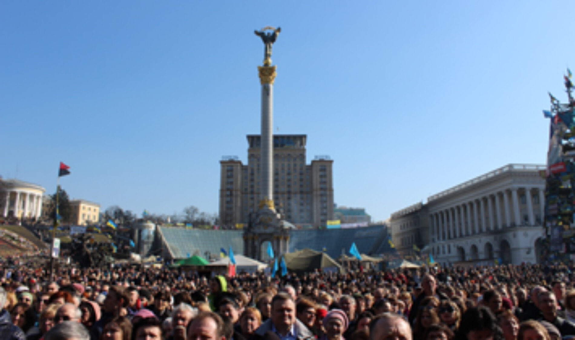 ПРЕСА ПРО НАС Євангельські християни на Майдані: «Покаяння має початися від президента – до злочинця у тюрмі»