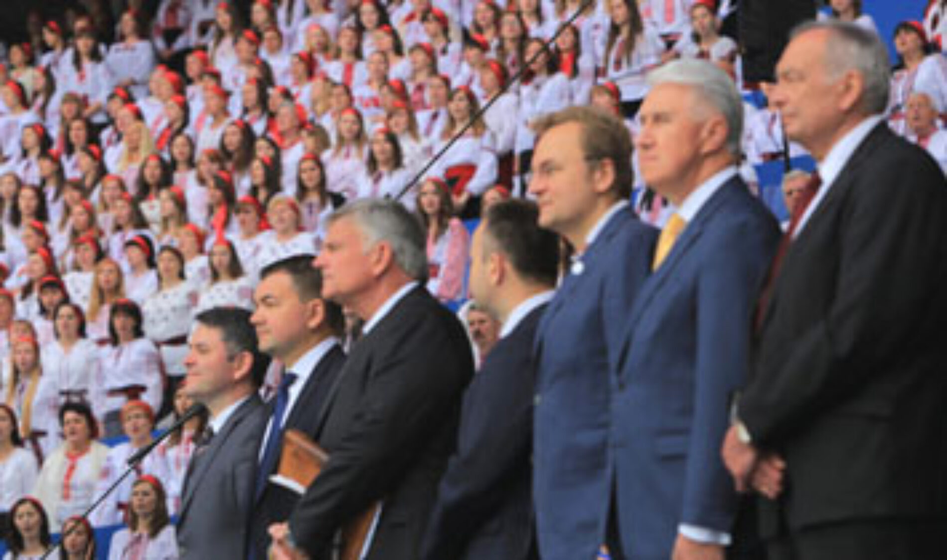 У день Фестивалю надії  на найбільший стадіон Львова прийшло близько сорока тисяч людей (репортаж)