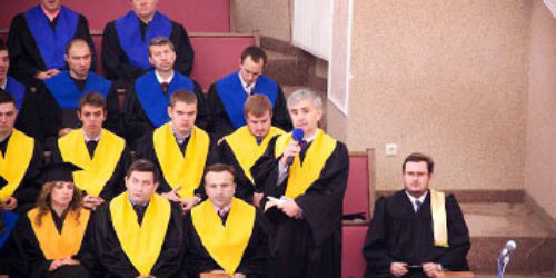 В Івано-Франківську відбувся другий випуск бакалаврів філії ЛБС