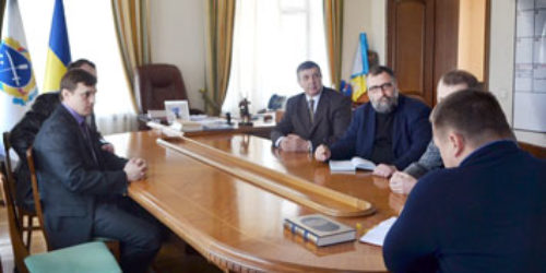 Мер Дніпропетровська зустрівся зі служителями християнських церков