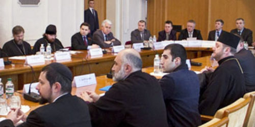 Громадська рада при МЗС засудила кремлівську пропаганду стосовно релігійної ситуації в Україні