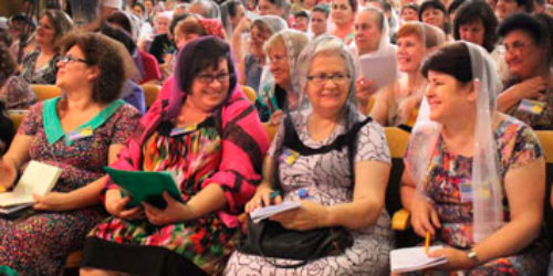 У 21 столітті кожна віруюча жінка – місіонерка, переконані учасниці річної сестринської конференції