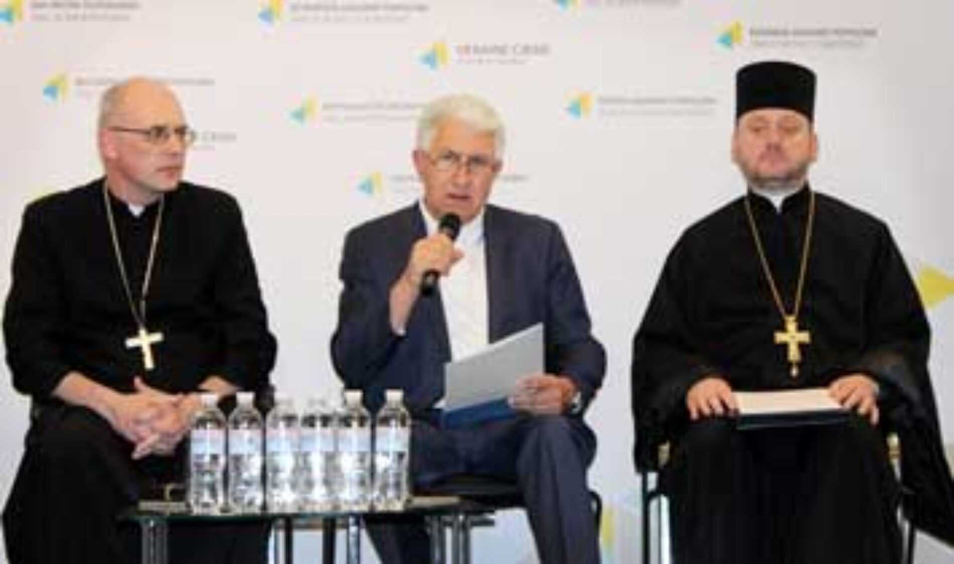 Оргкомітет Всеукраїнської ходи на захист прав дітей і сім’ї озвучив програму свята та пообіцяв приємну несподіванку для батьків і малечі