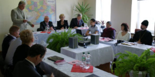 У Чернівцях на базі Духовного центру ЦХВЄУ науковці провели міжнародну конференцію