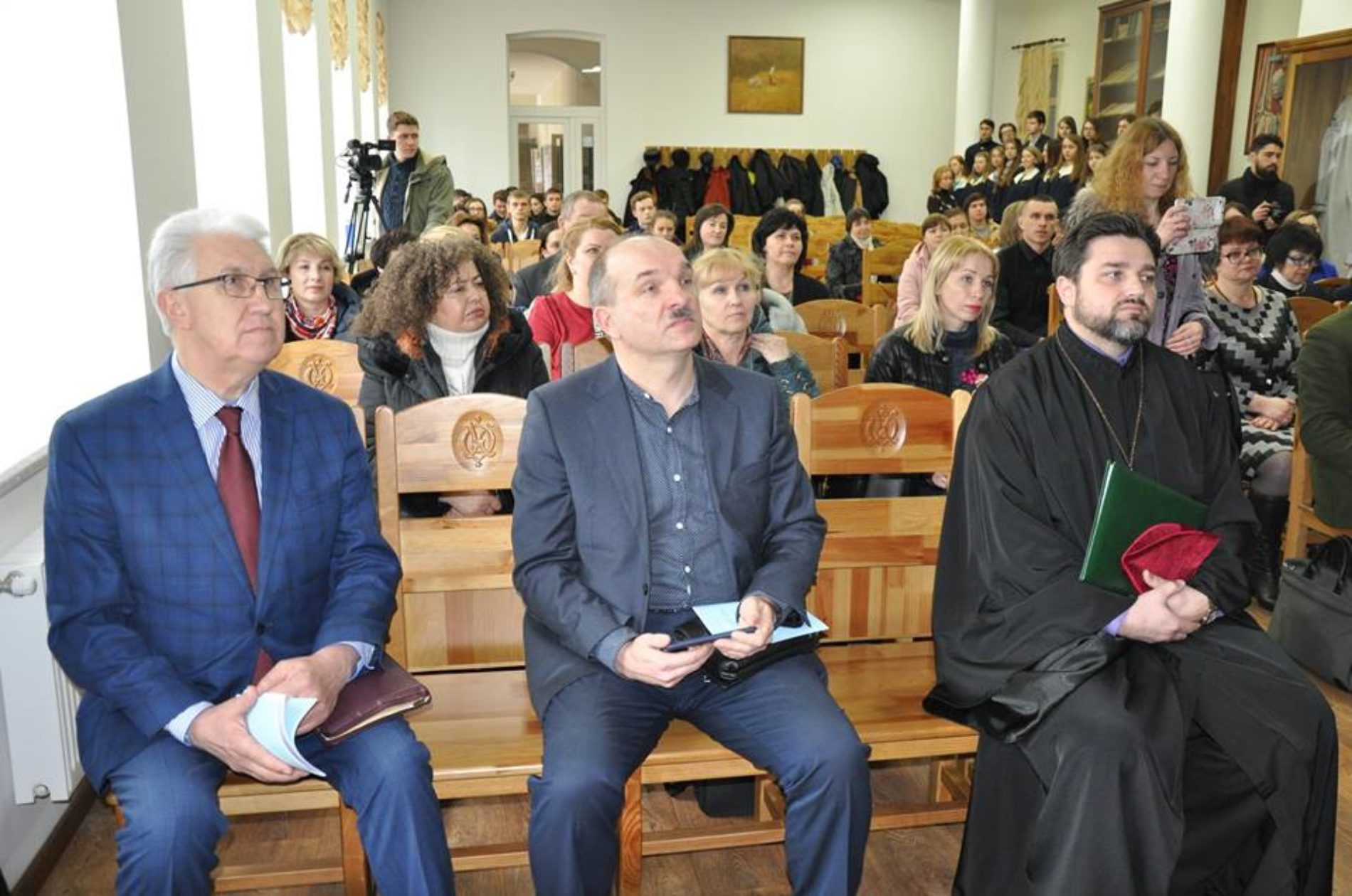 В Острозі відбувся фестиваль-конкурс вчителів, що опікуються духовно-моральним вихованням школярів