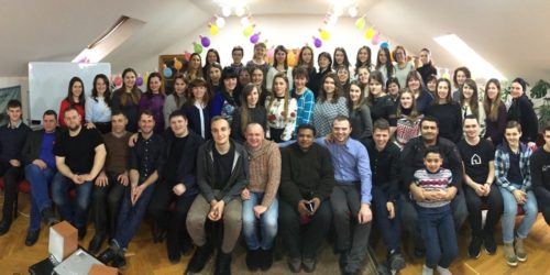 «Як підвищити ефективність дитячих та підліткових євангелізацій?» – конференція дитячих євангелістів України