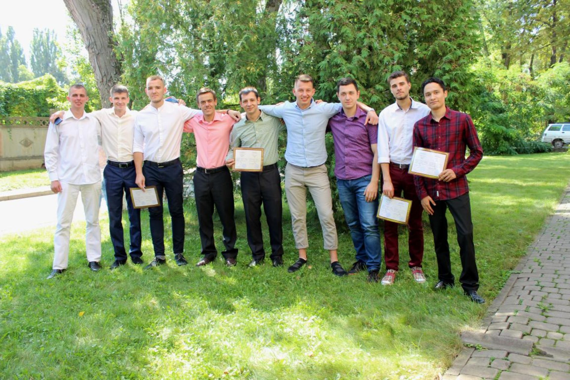 Сьома Міжнародна місіонерська школа випустила студентів
