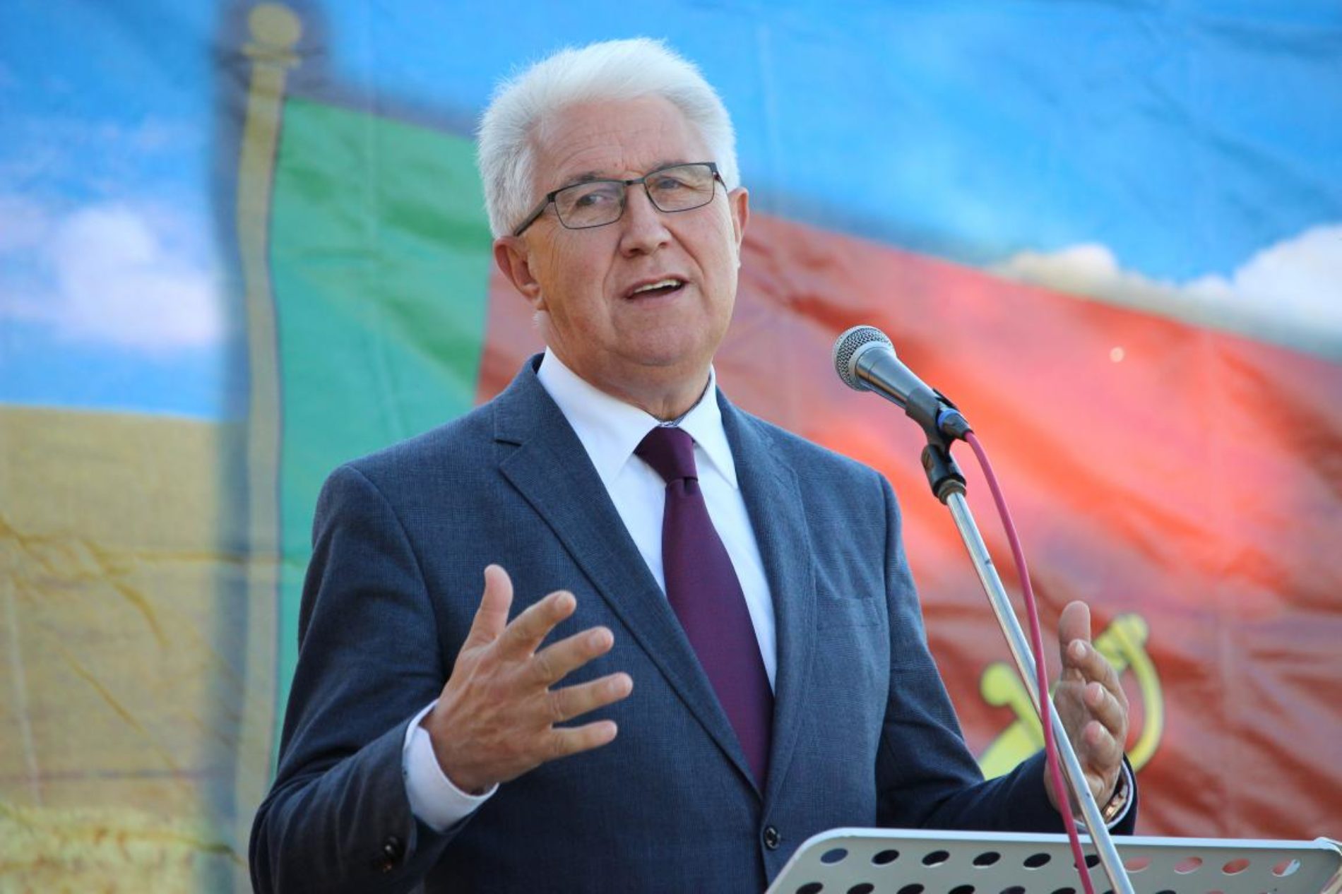 Коли церква стає лідером у селі: на Святі Подяки у Тарасівці влада дякувала церкві за активну позицію
