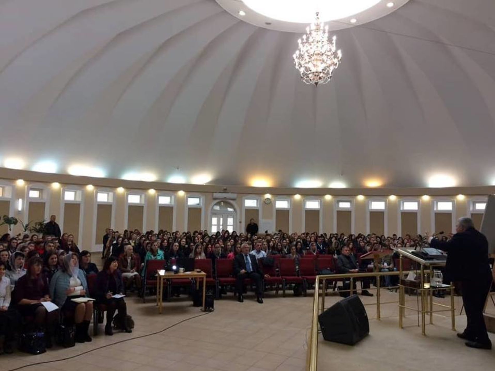 Ростислав Мурах: «Якщо ми зможемо зберегти дітей у церкві після недільної школи, то тільки за їх рахунок наші зібрання щороку зростатимуть на 10%»