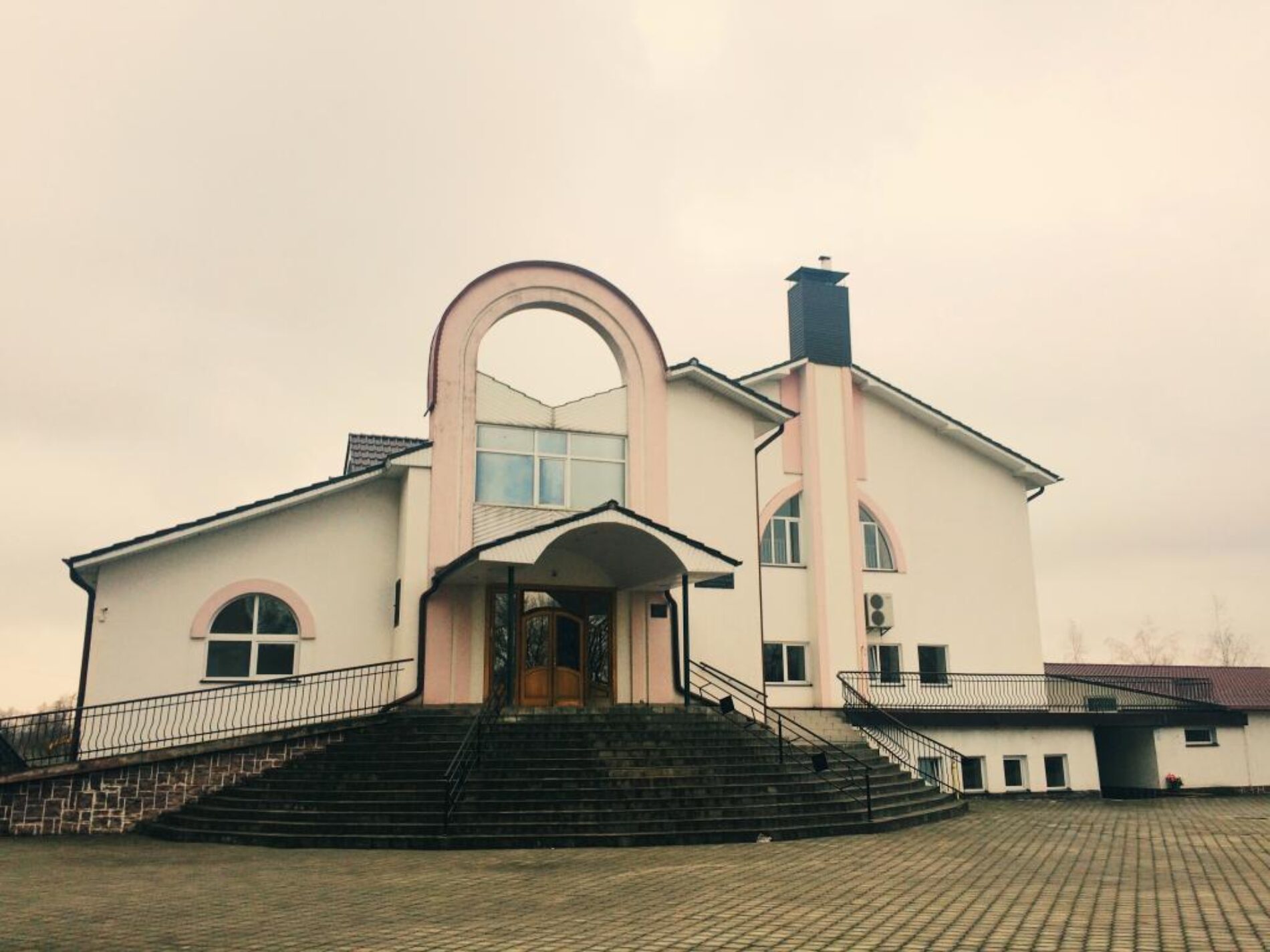 Віталій Бєлов, церква ХВЄ м. Червоноград Львівської обл., 2017р.