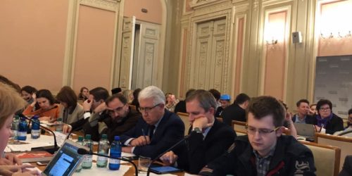 Науково-медичні підходи до проблеми ґендерної рівності обговорили за круглим столом у МОЗ