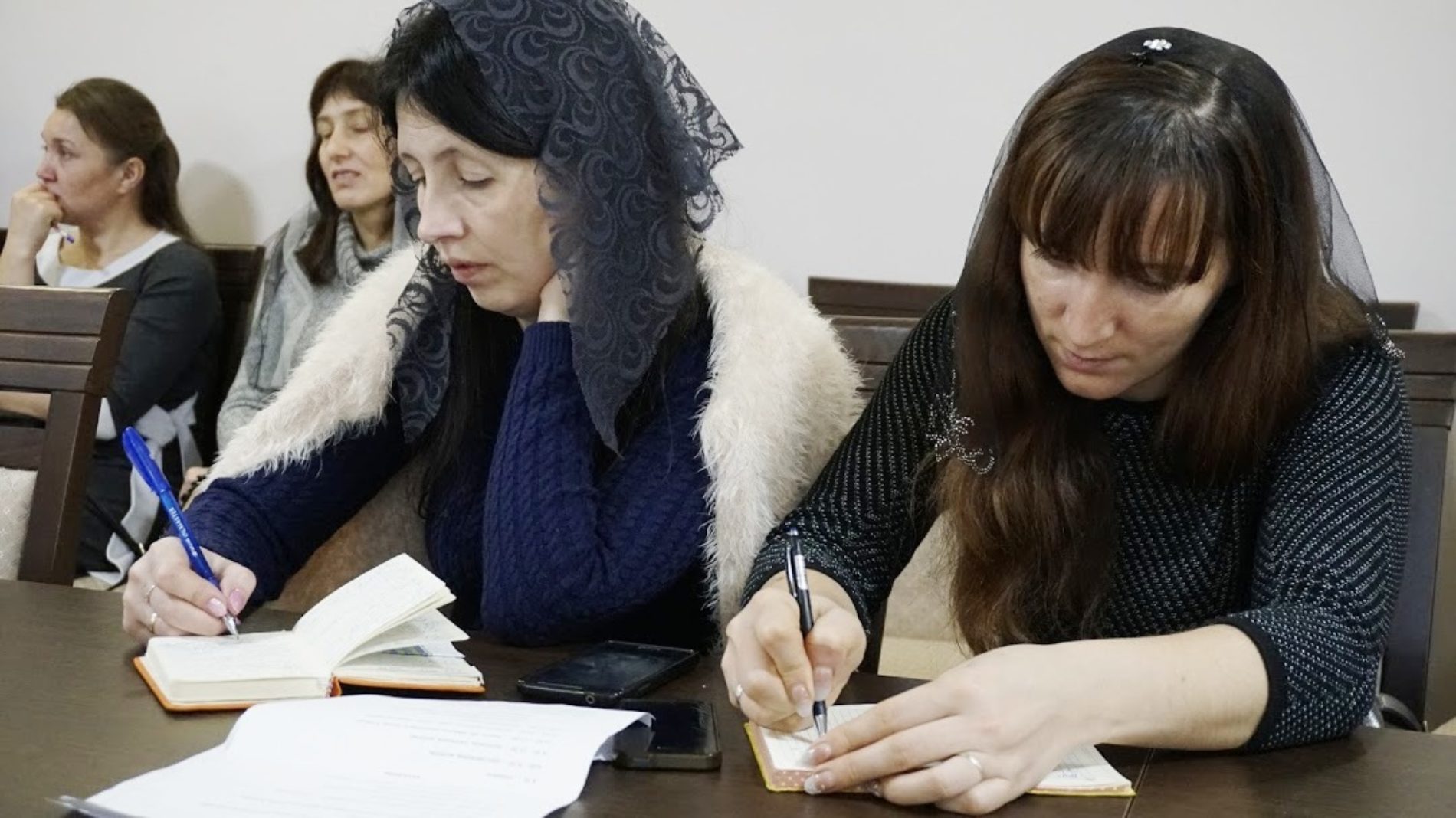 Лариса Мурах: «Сьогодні зростає цифрове покоління, яке виховується поколінням книжкових батьків»