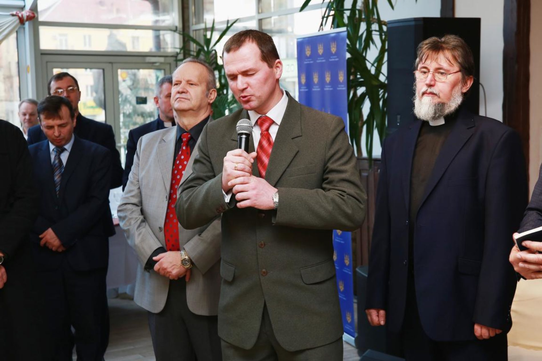 «Ми маємо слухати Божого Слова, коли хочемо успіху», – Михайло Паночко учасникам Першого молитовного сніданку Прикарпаття