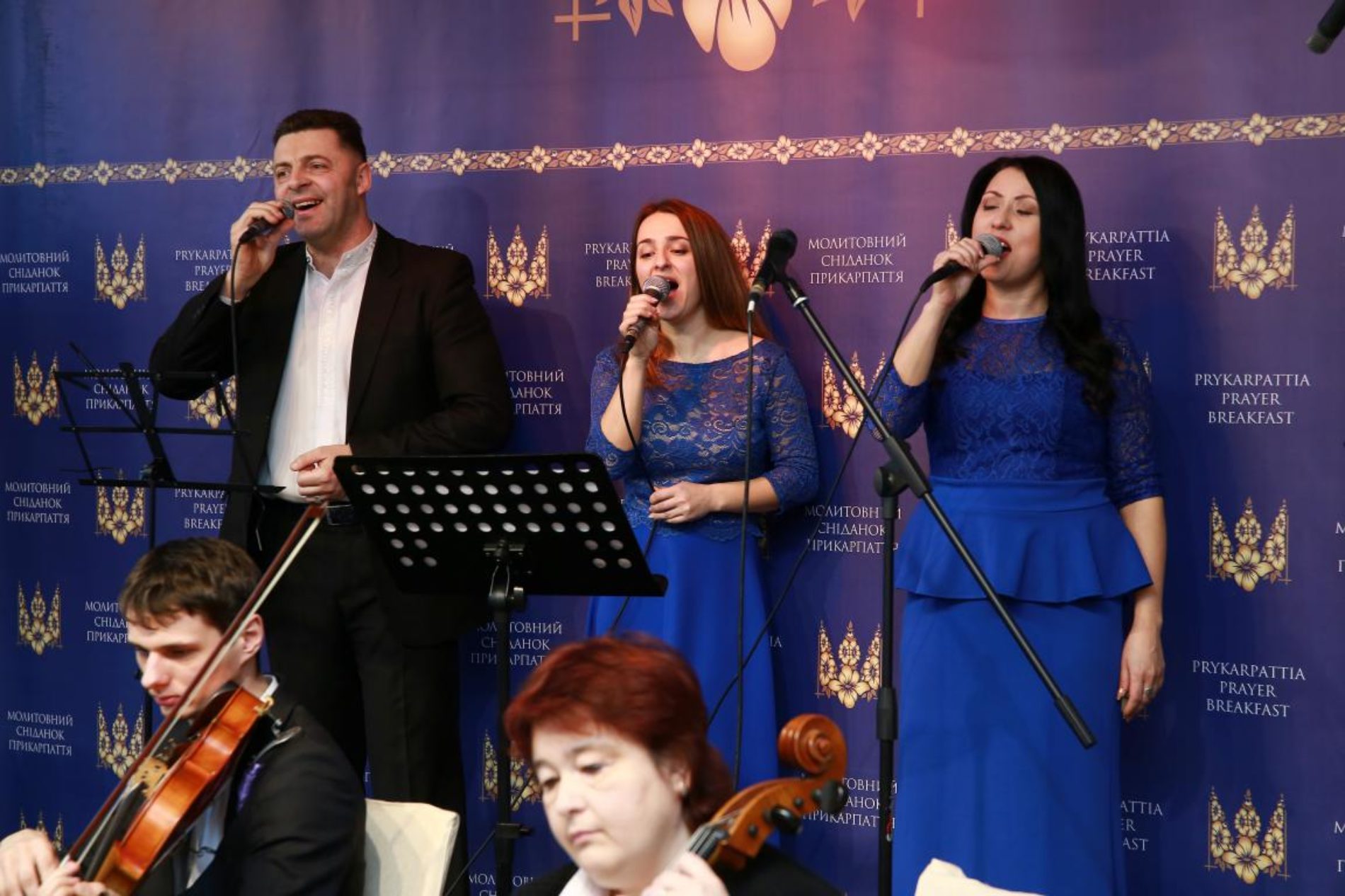 «Ми маємо слухати Божого Слова, коли хочемо успіху», – Михайло Паночко учасникам Першого молитовного сніданку Прикарпаття