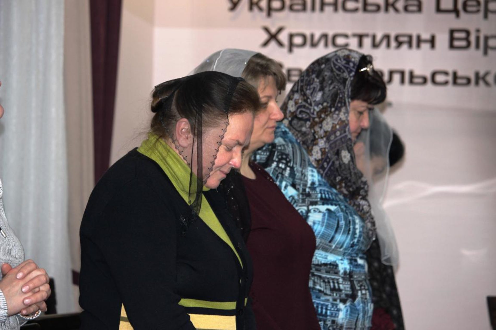 Як посилити служіння жінкам у суспільстві, що стрімко змінюється – про це йшлося на нараді Відділу жіночого служіння