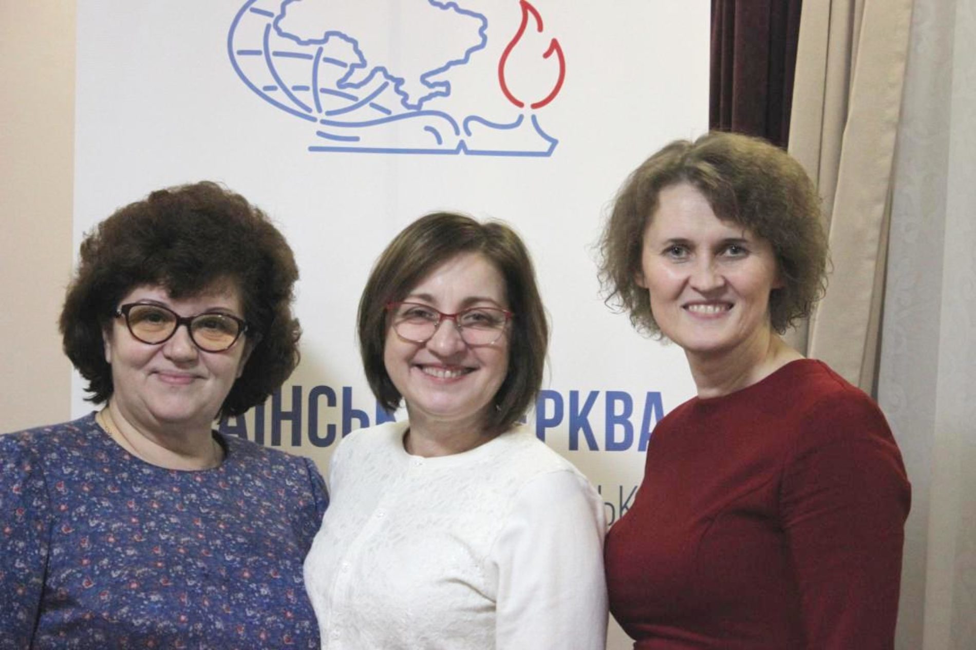 Як посилити служіння жінкам у суспільстві, що стрімко змінюється – про це йшлося на нараді Відділу жіночого служіння