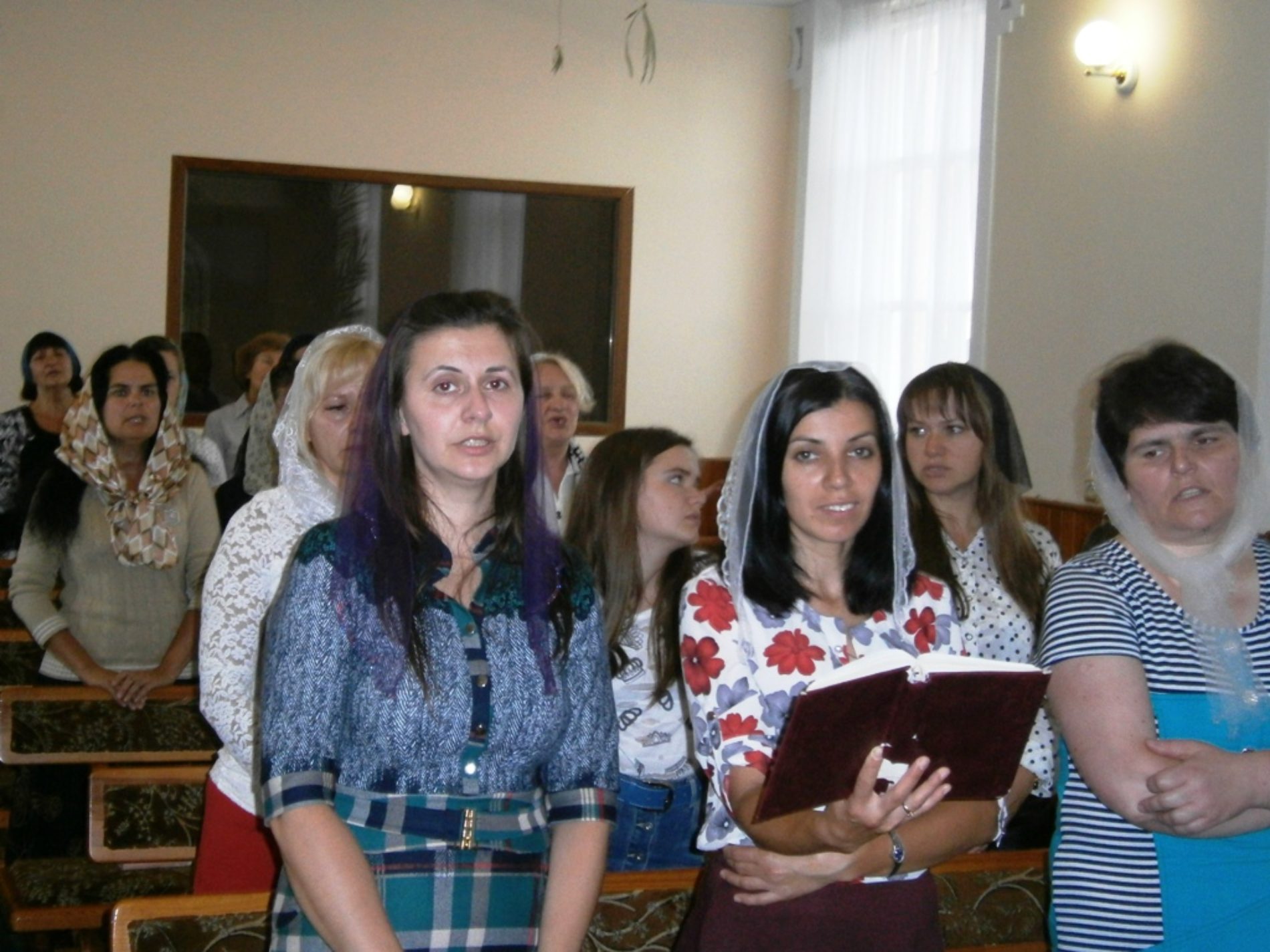 Відділ жіночого служіння УЦХВЄ: звіт про роботу на Львівщині