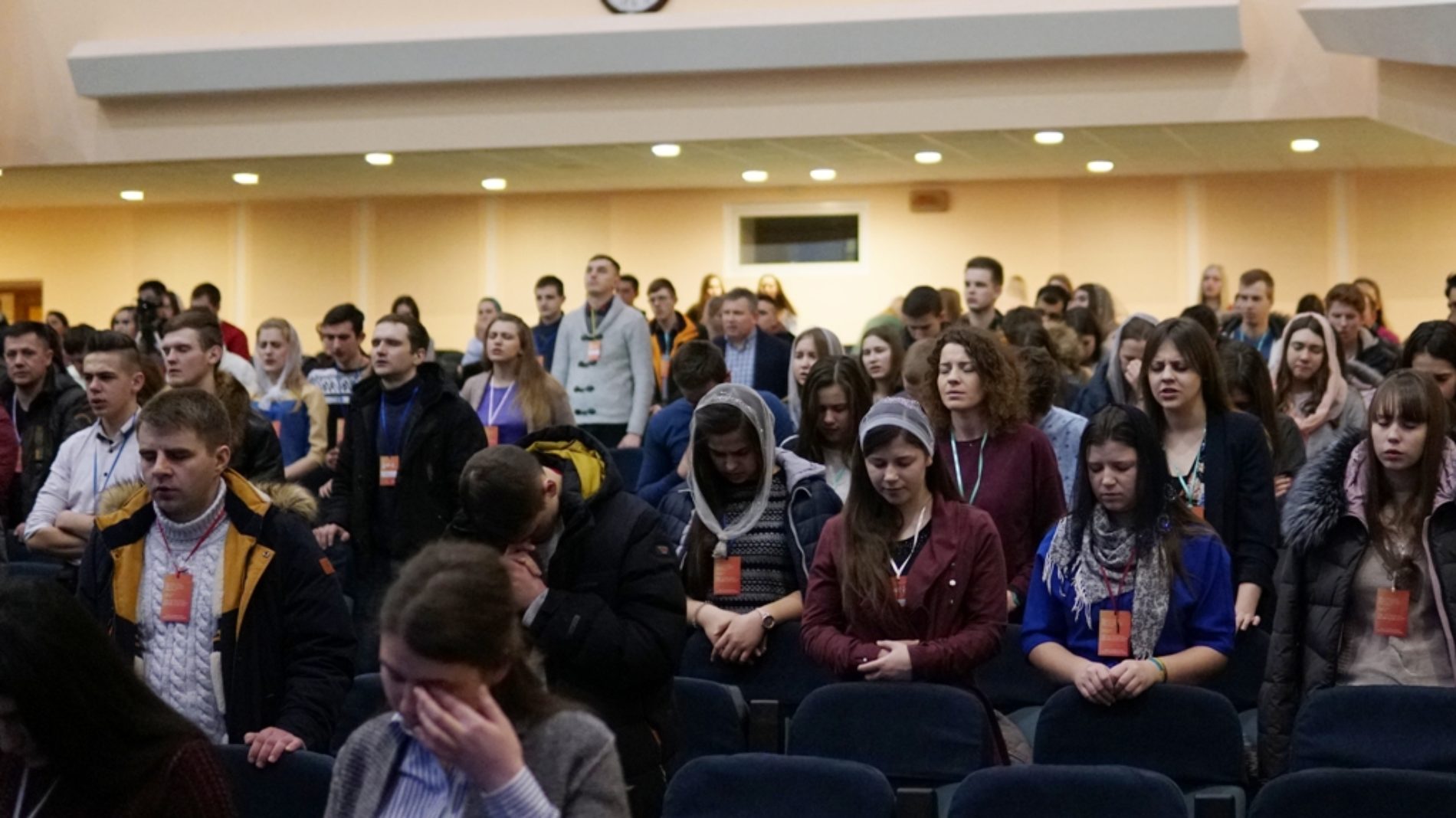Як  позбутися стереотипів та побудувати щасливу сім’ю – репортаж з міжобласної молодіжної конференції у Сумах