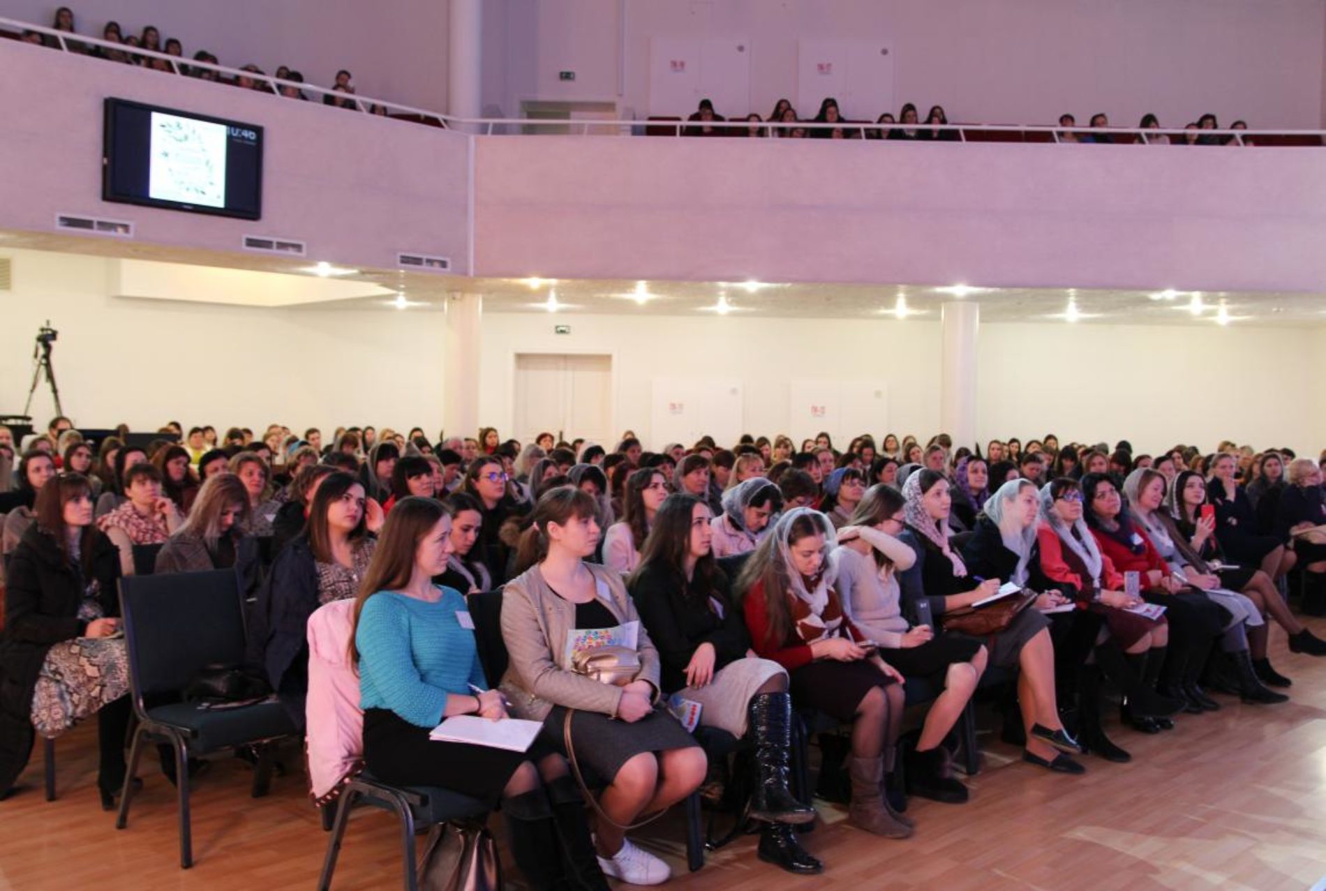 Щаслива жінка – здорова жінка: про те, як залишатись такою сестрам розповіла акушер-гінеколог Анна Савочкіна (ФОТО)