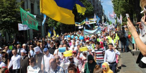 Понад 15 000 людей пройшли вулицями Києва урочистою Ходою на захист сімейних цінностей
