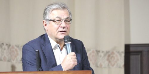 «Порівняйте Україну з країнами колишнього Радянського Союзу – де ще є стільки віруючих? Ніде. А що, ви такі особливі? Та ні, ви покликані» –  Йоханнес Раймер