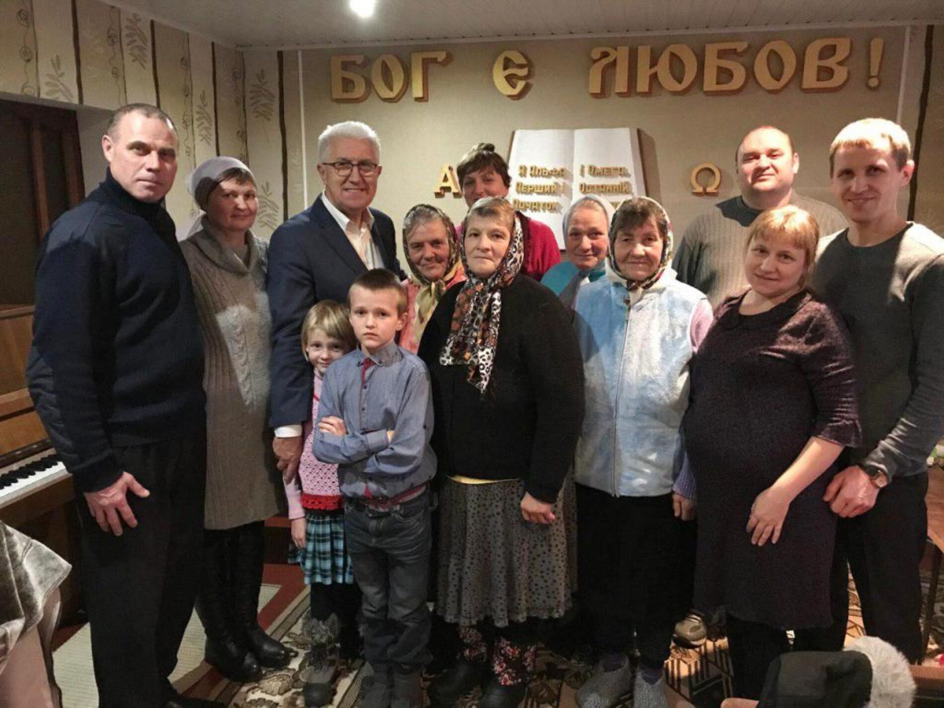 Старший єпископ відвідав Чернігівщину, де цього року святкували річницю обласного об’єднання церков ХВЄ