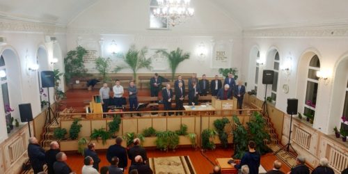 2-4% населення –  стільки складають в середньому п’ятидесятники у південно-західному регіоні Рівненщини