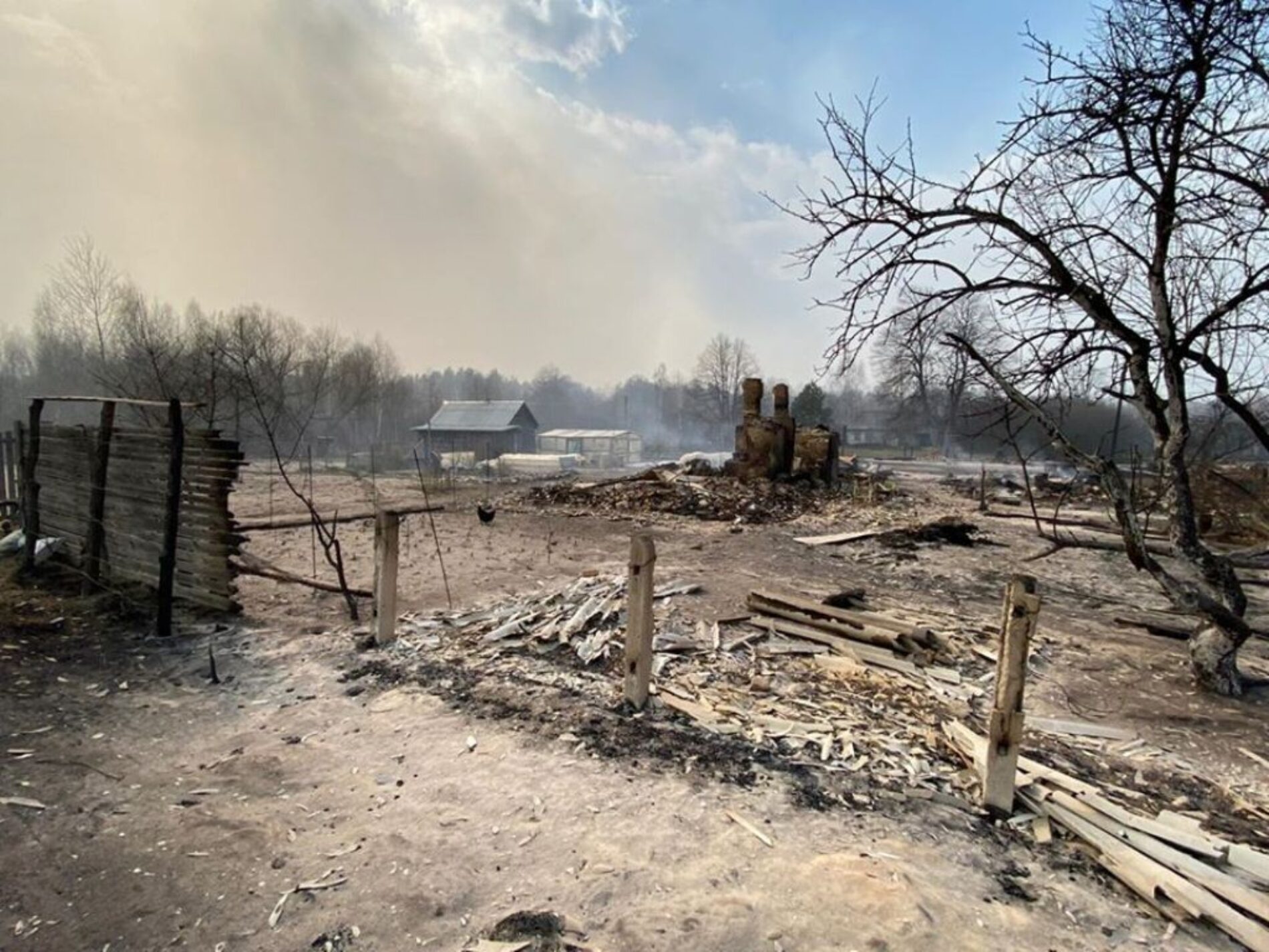 «Інакше як «геєна вогненна» й не назвеш» – єпископ Володимир Бричка поділився враженнями із поїздки на Житомирщину