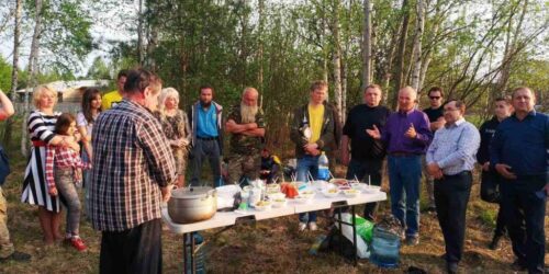 Церкви доставили черговий гумвантаж жителям сіл, що постраждали від лісових пожеж на Житомирщині