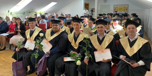 Два тижні поспіль у Київському Біблійному інституті святкували випуски