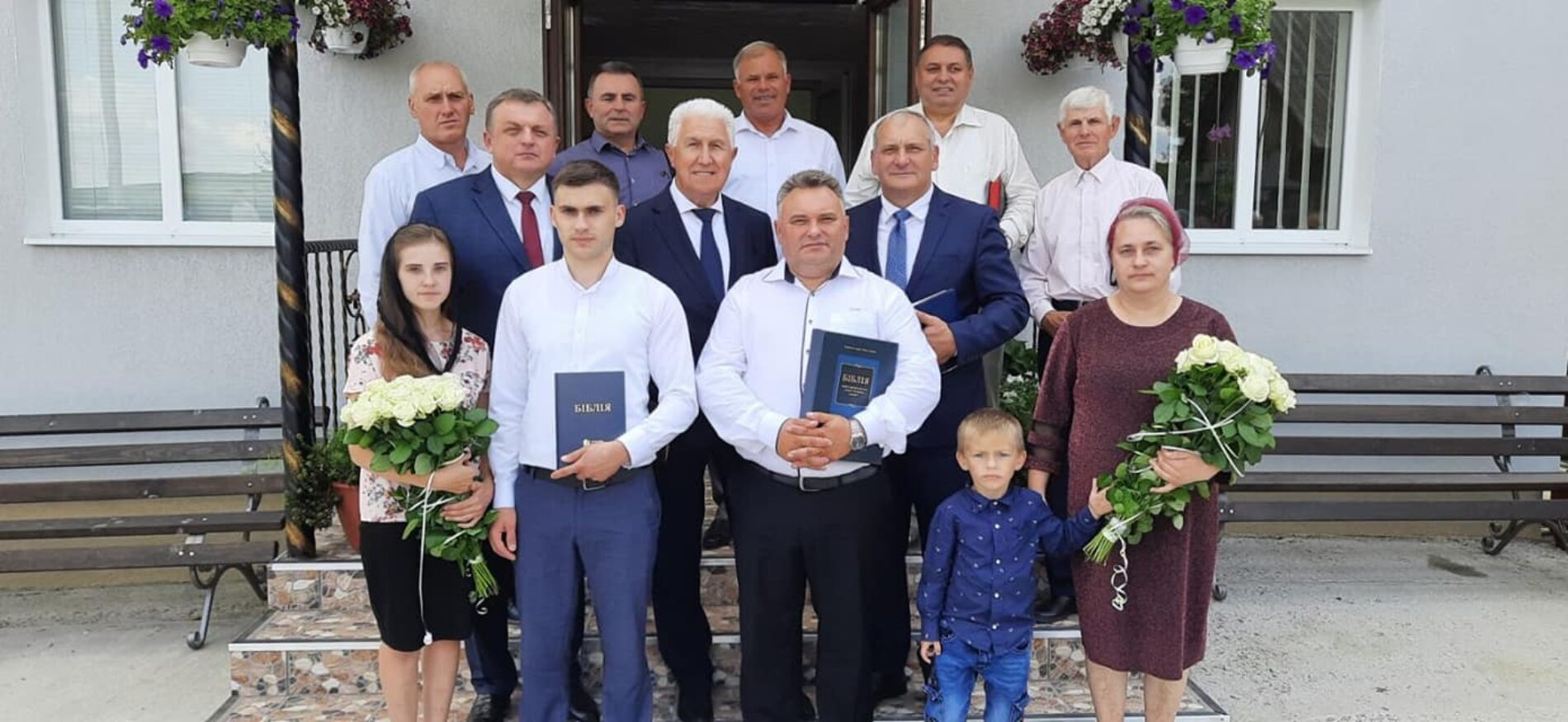Дві сторічні церкви на Рівненщині відзначили посвяту нових Домів молитви