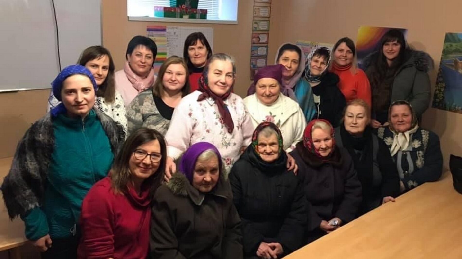 На Херсонщині шириться традиція сестринських біблійних читань   