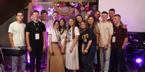 Молодіжний табір KVITOVA CAMP об’єднав молодь Тернопільщини