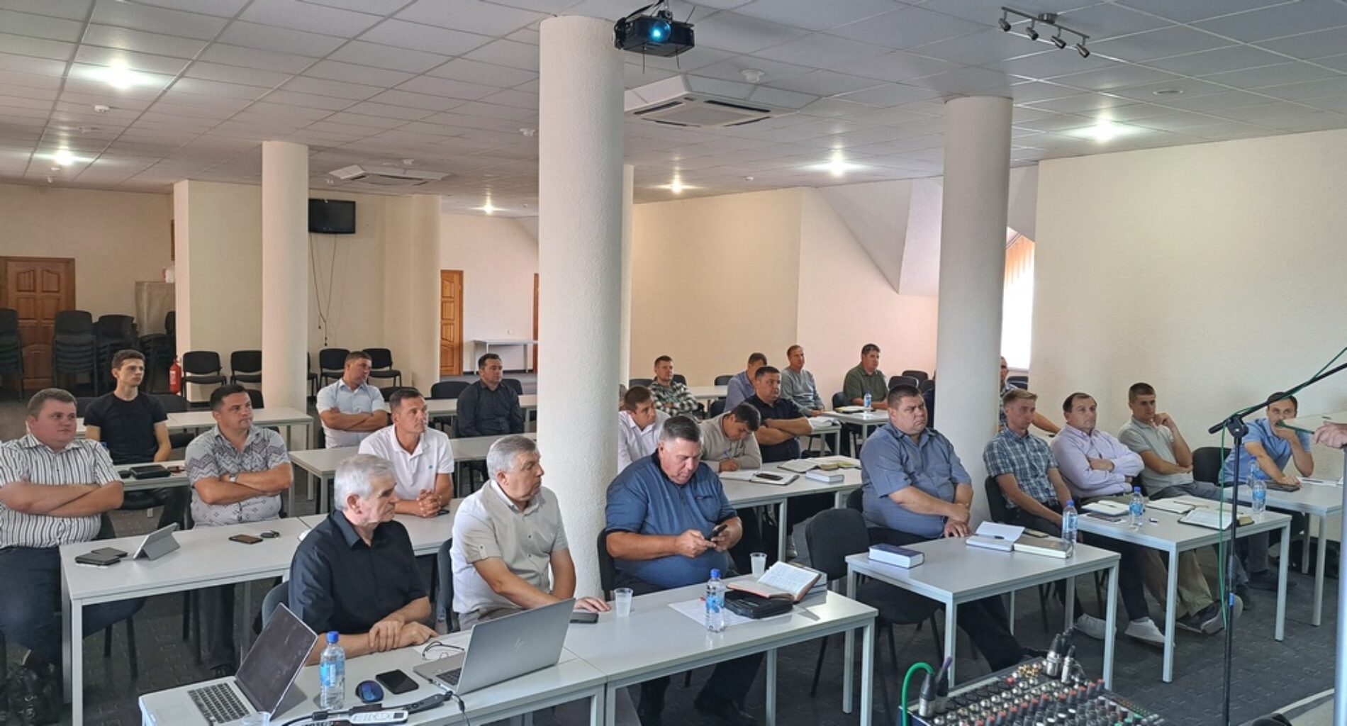 Місіонерство в умовах війни – нотатки наради Департаменту місій