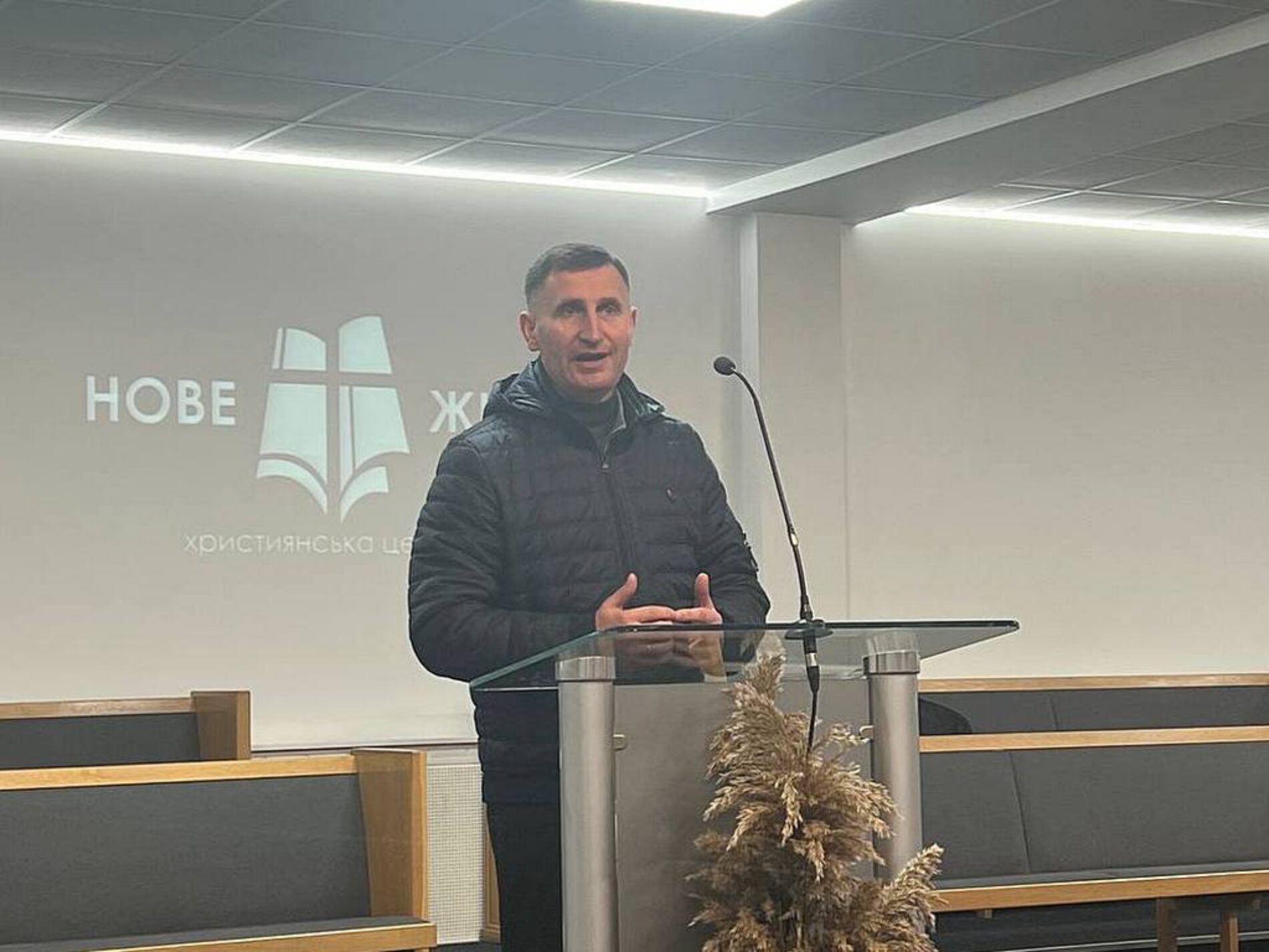 У Полтаві віряни різних євангельських церков разом молилися за Україну