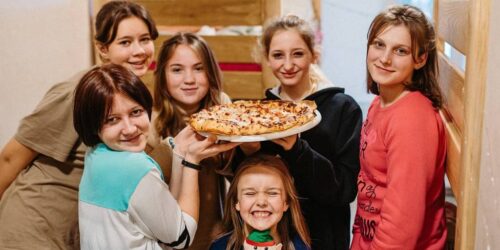 Півтора тижня в різдвяній атмосфері – понад сто дітей з малозабезпечених сімей Рівненщини провели канікули в християнському таборі