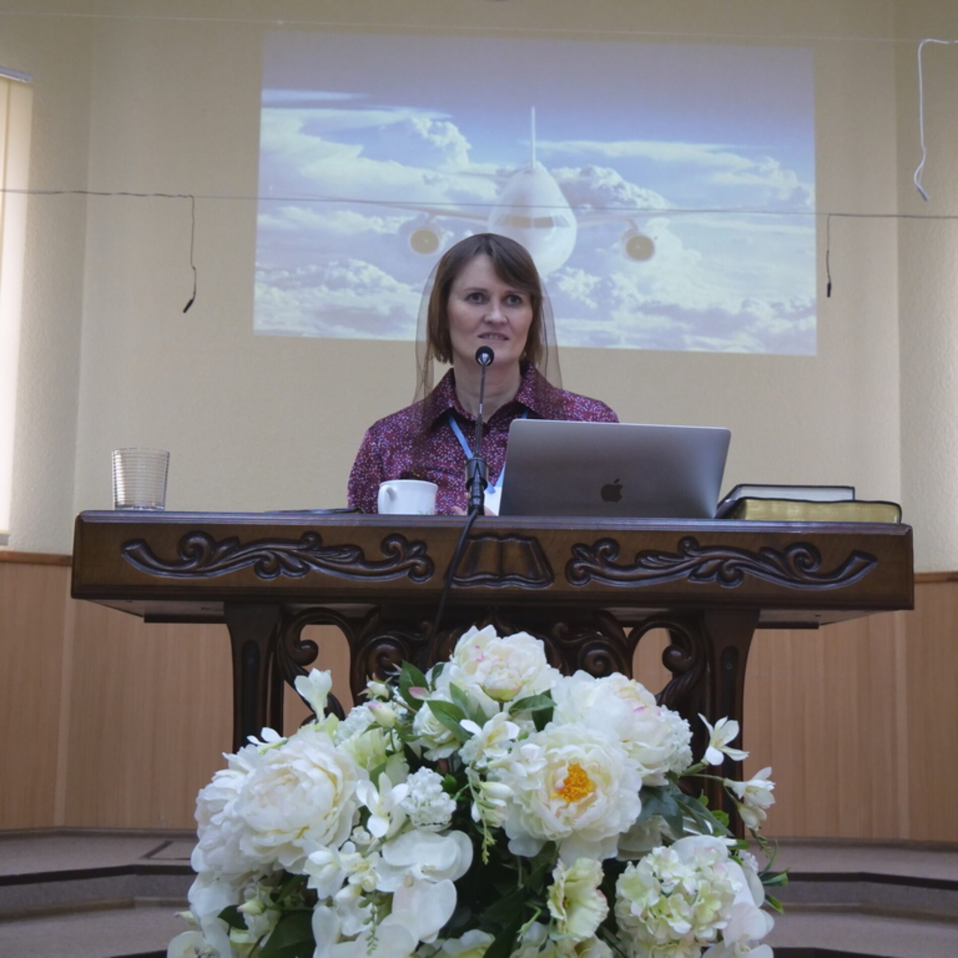 «Політ над хмарами» — тема зустрічі, що відбулася для дівчат 25+ у Рівному