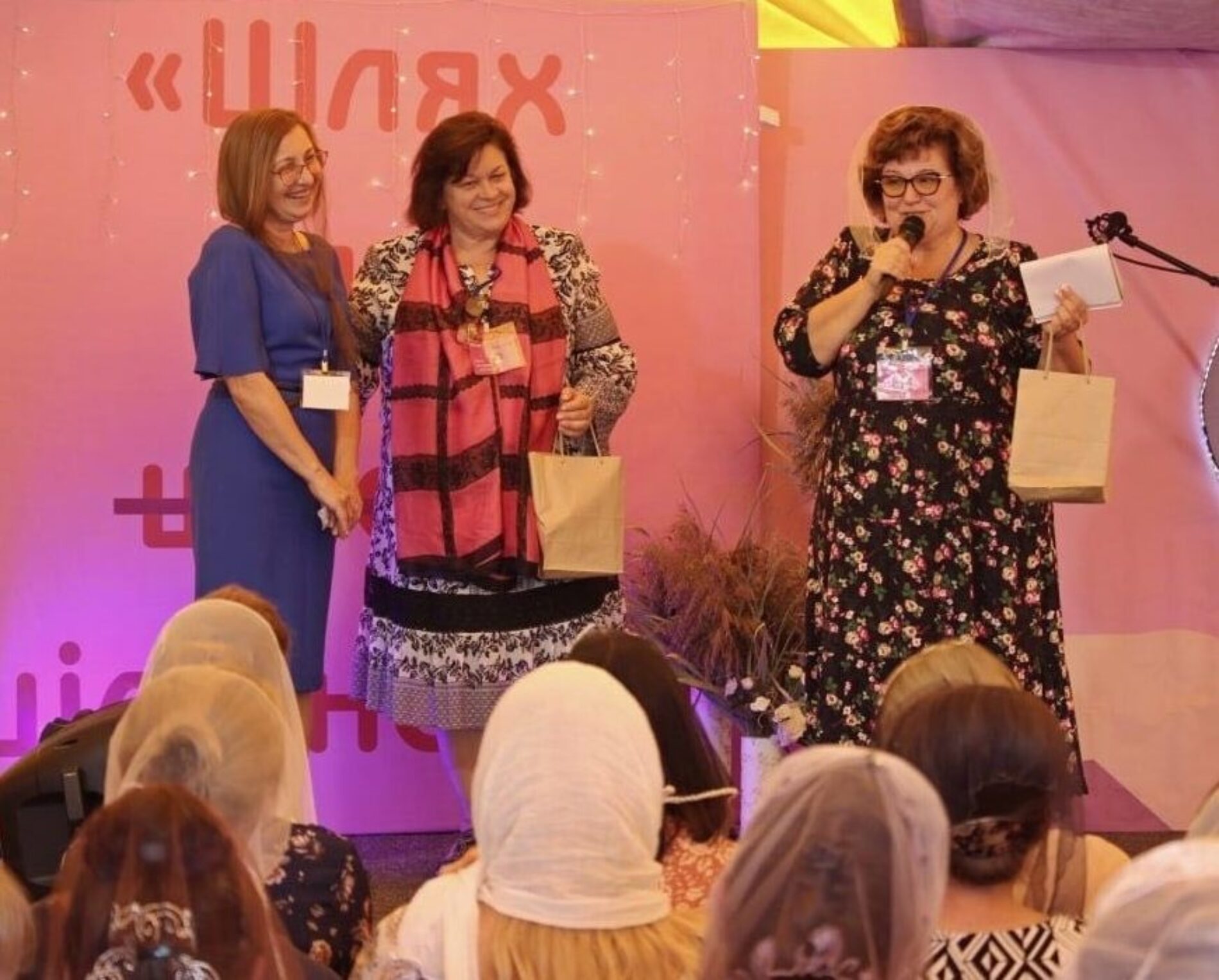 «Нехай естафета жіночого служіння не переривається ні на мить» – Віра Деркач