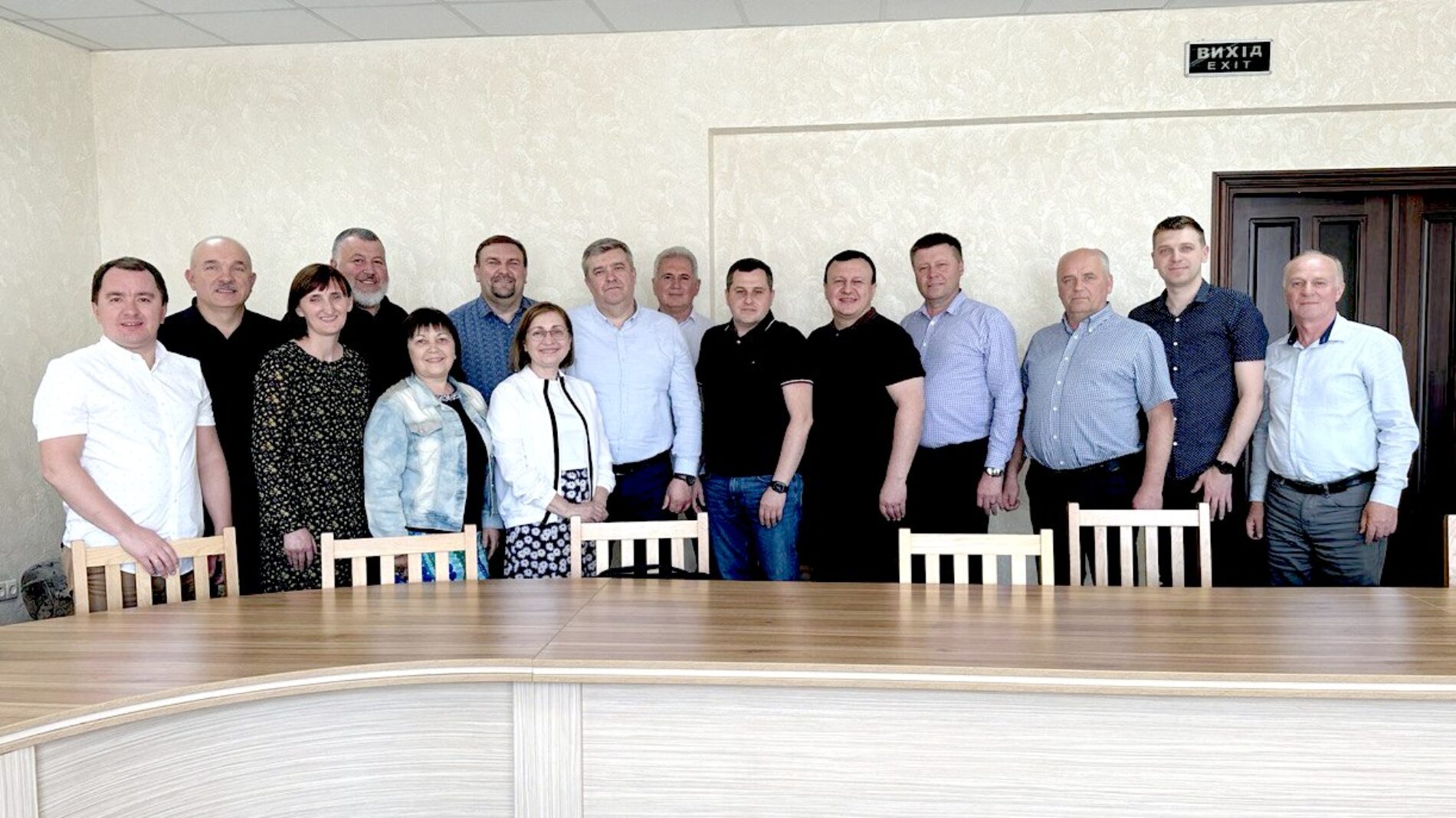 Попри те, що частина проєктів стоїть «на паузі», департаменти УЦХВЄ працюють і розвиваються