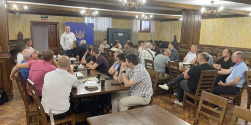 Чоловічий молитовний сніданок провели на Київщині