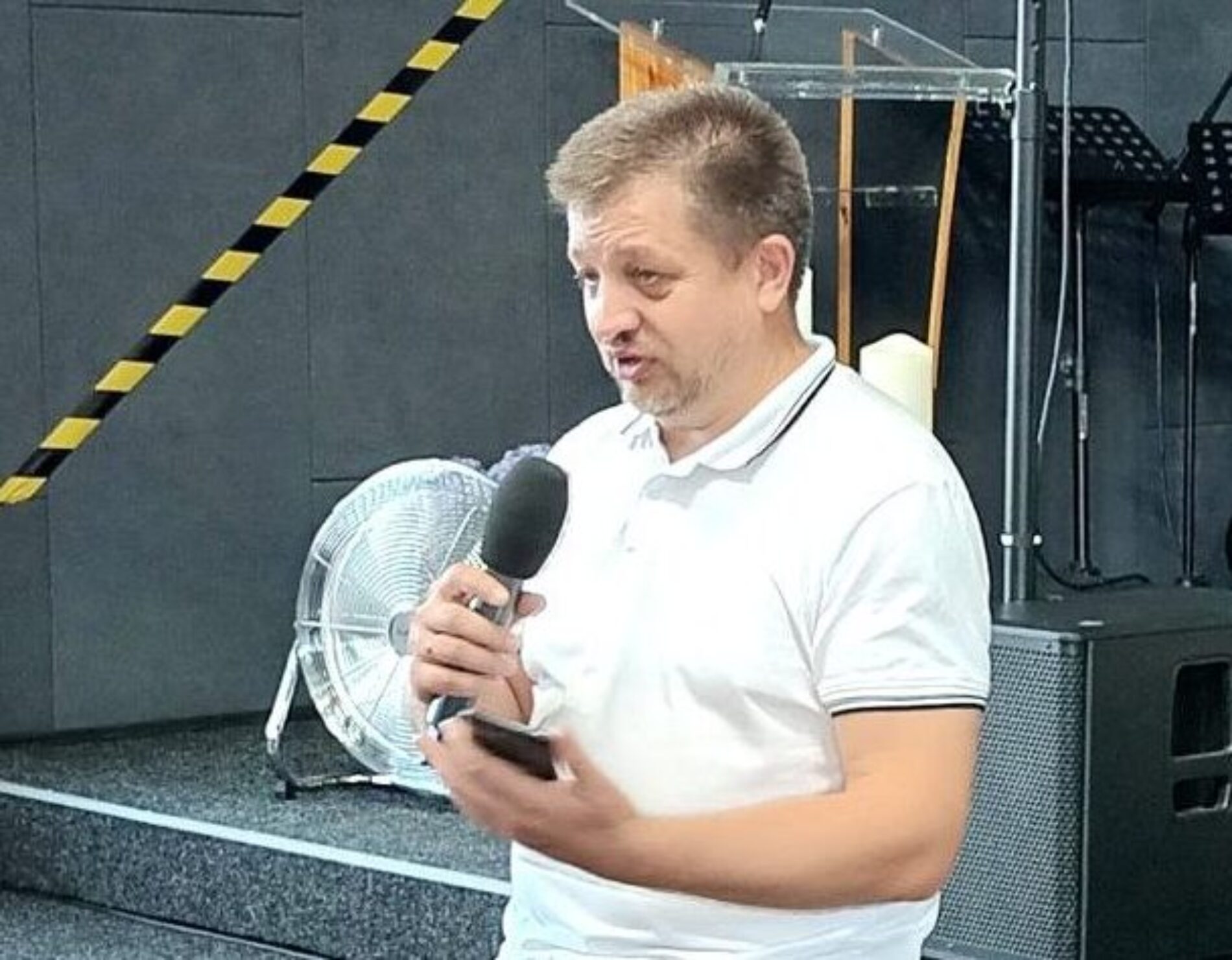 На Житомирщині під час обласної сімейної конференції досліджували п’ять мов любові