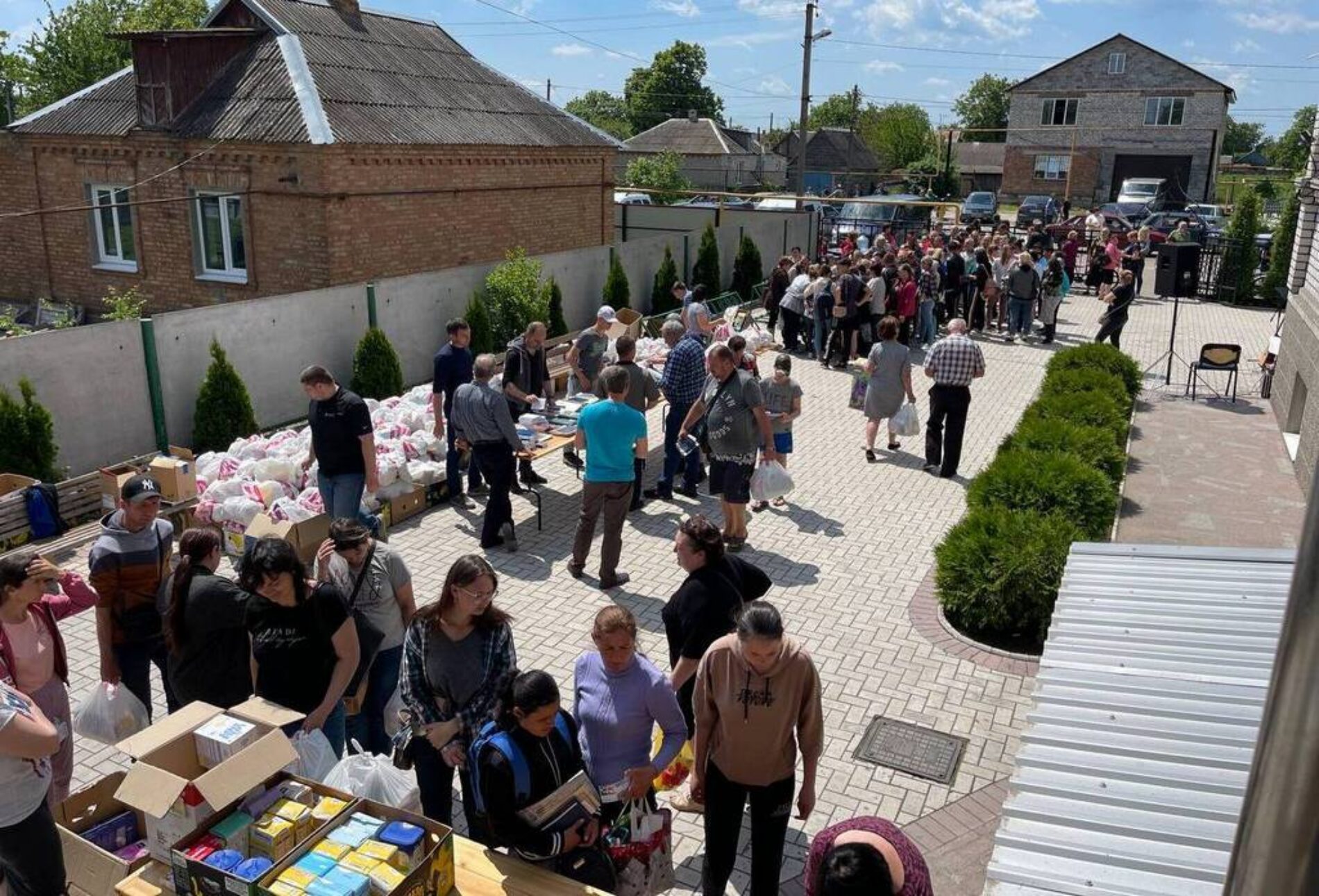 Церква «Євангелист» в місті Апостолове  розширила напрямки служіння за час війни