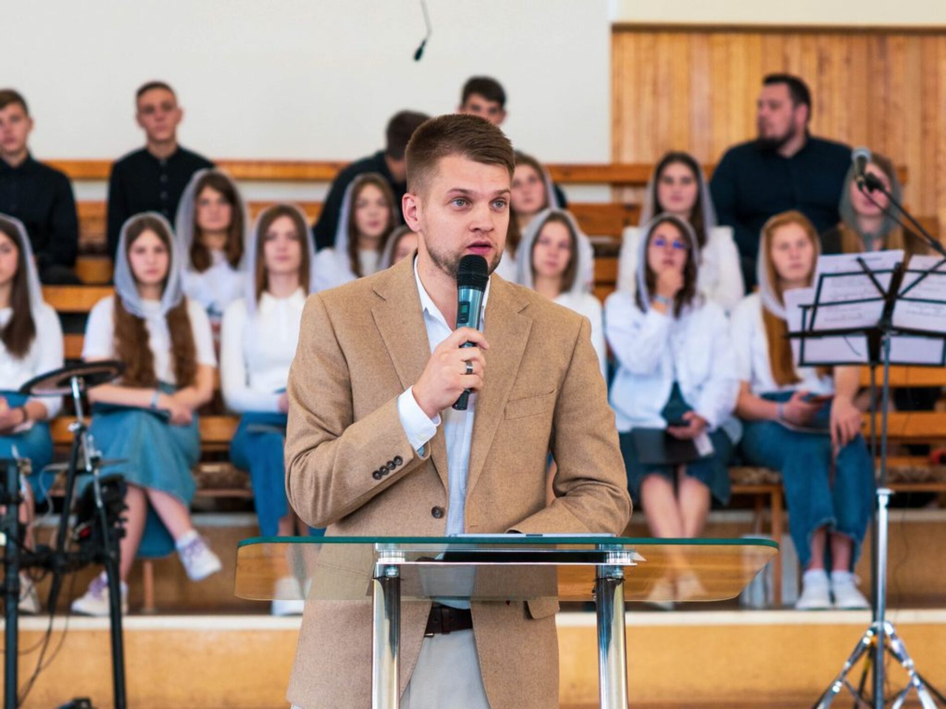 «Яке твоє християнство?» – відповідь на це запитання шукала молодь церков Хмельниччини