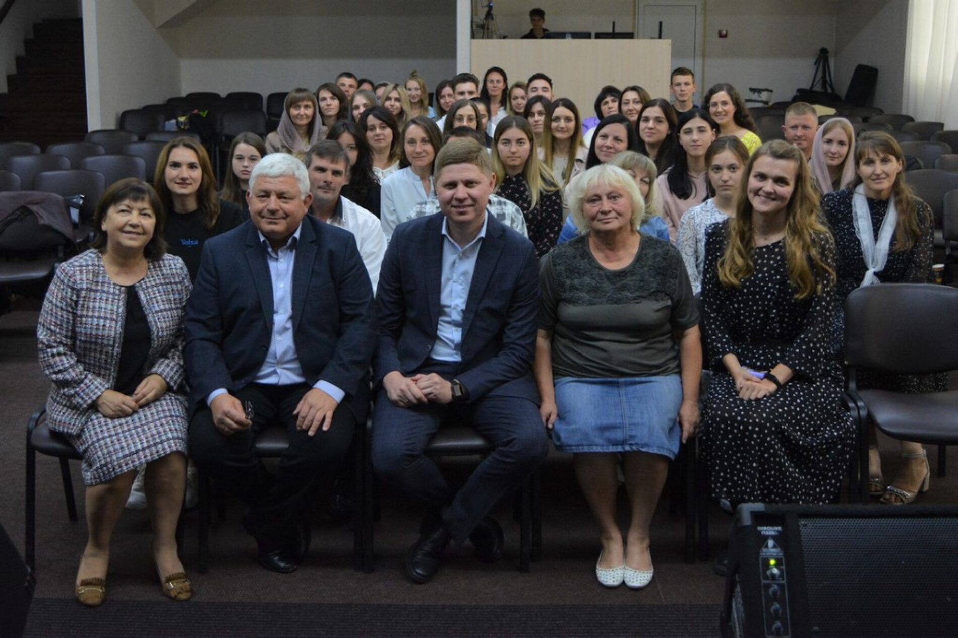 На Хмельниччині провели конференцію для дитячих служителів